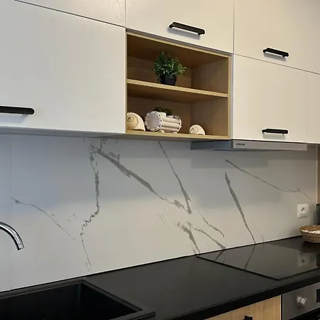 Aria's - Center Apartment Sarande